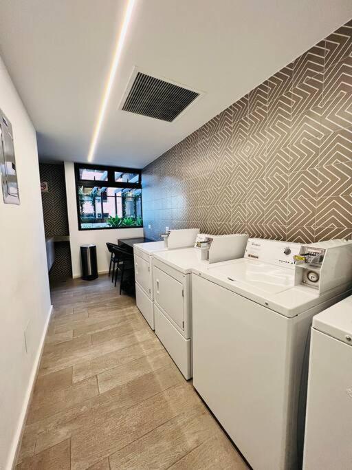 Apartamento 2 Habitaciones, Edificio Airali, Zona 10, Miradolo Guatemala City Exterior foto